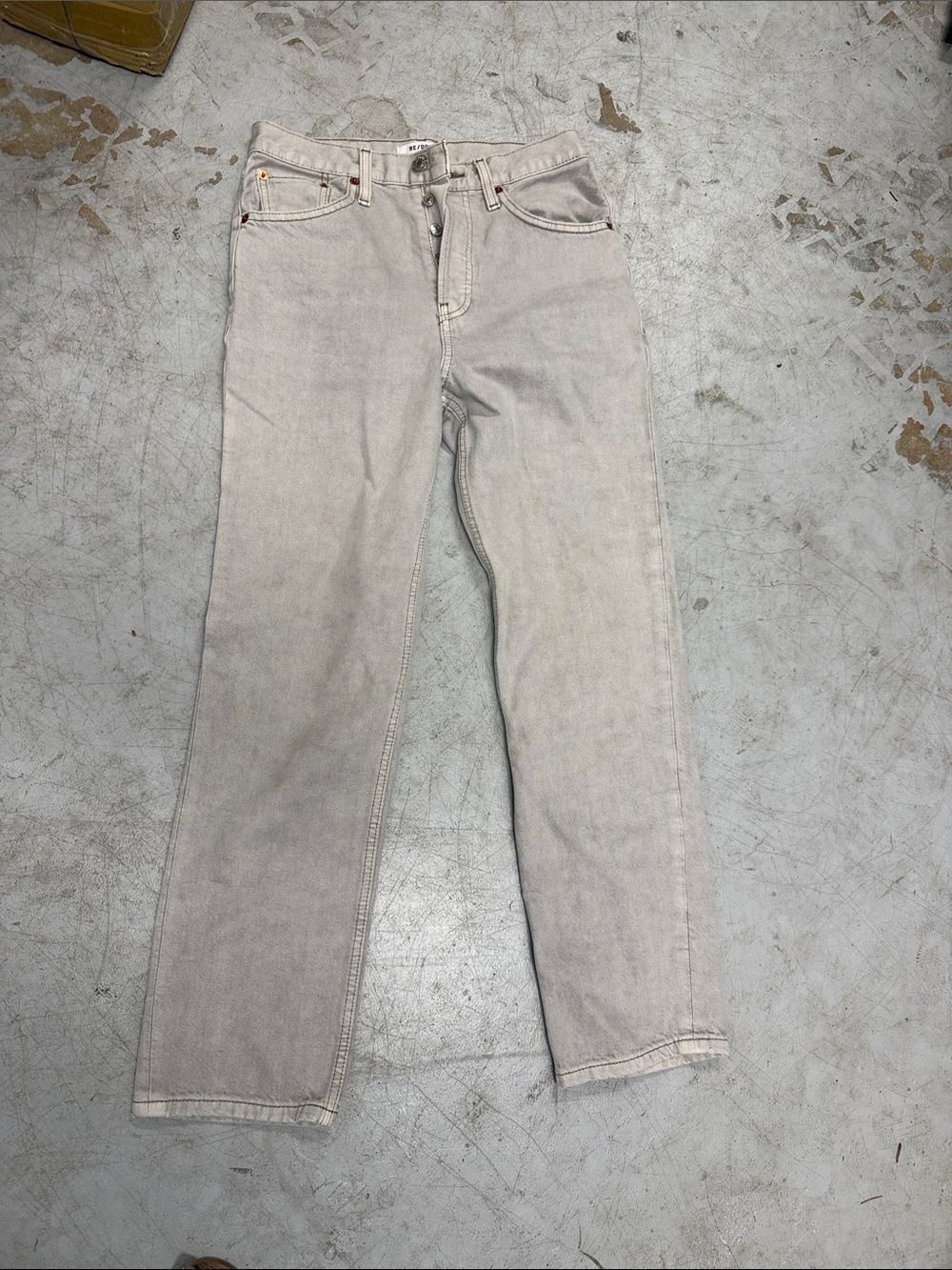 Light Beige Straight Leg Jeans RE/DONE Size 25 Grey Jeans - NEVER WORN